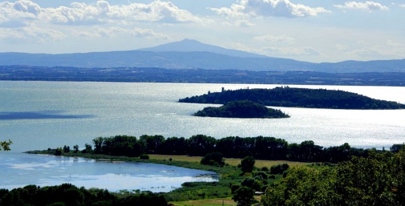 lago-trasimeno-isole