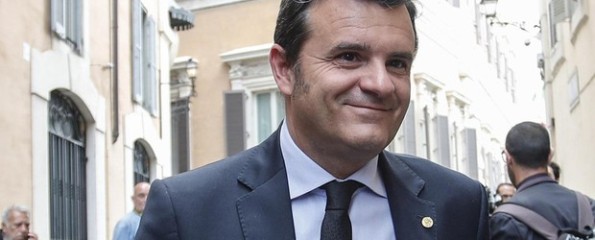 Ministro dell'Agricoltura e del Turismo On. Gian Marco Centinaio